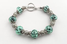 8034 Pale Emerald Plunge Bali Silver Bracelet