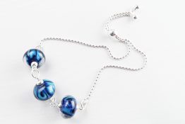 9152 Blue Swirls 3 Bead Slide Bracelet